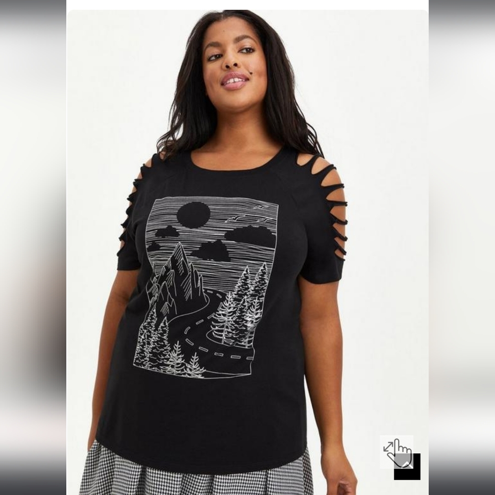 Torrid Slash Tee - Foil Landscape Black, size 2